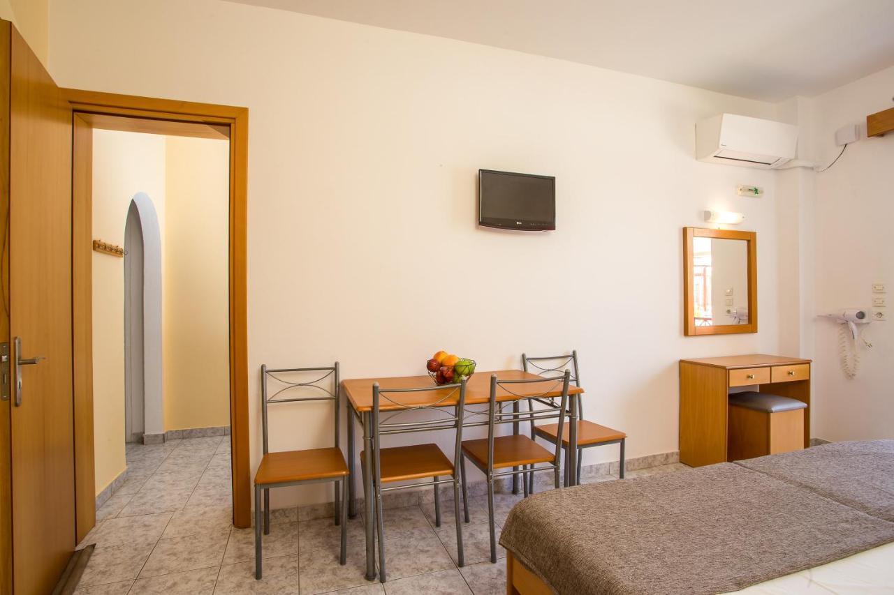 Aparthotel Dias & 2*