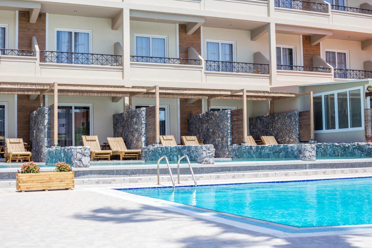 Dias & Hotel apartamentowy 2*